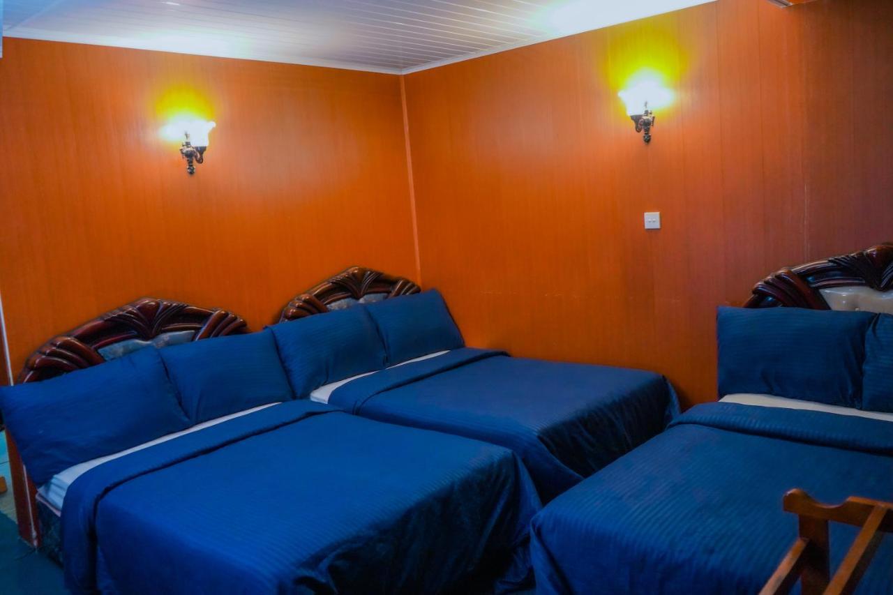 Hotel Blue Moon Residency Nuwara Eliya Exterior foto