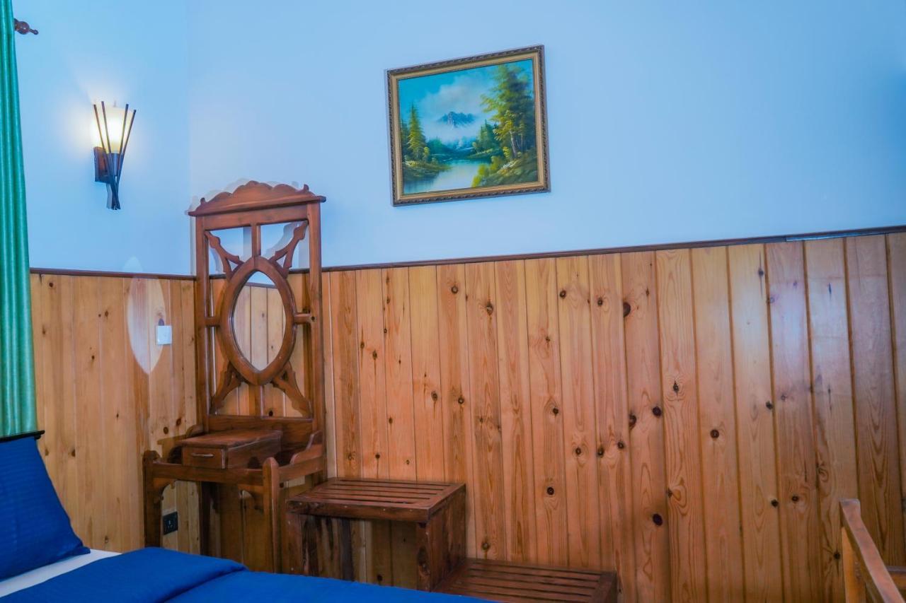 Hotel Blue Moon Residency Nuwara Eliya Exterior foto